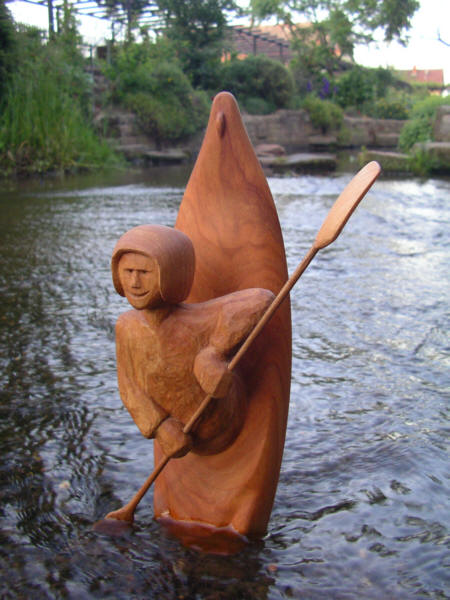 Skulptur aus Kirsche